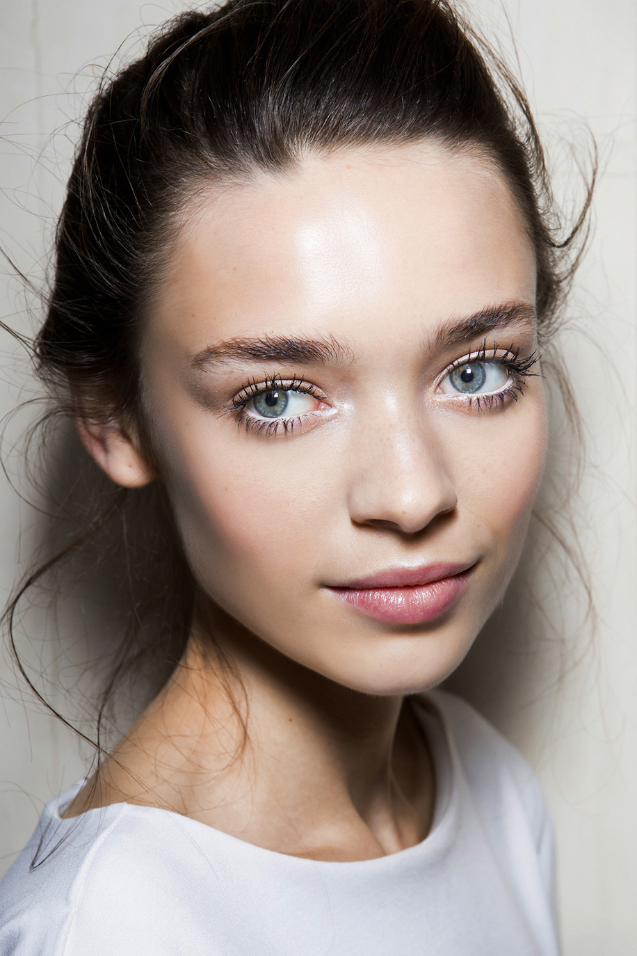 model-with-glowing-skin.jpg