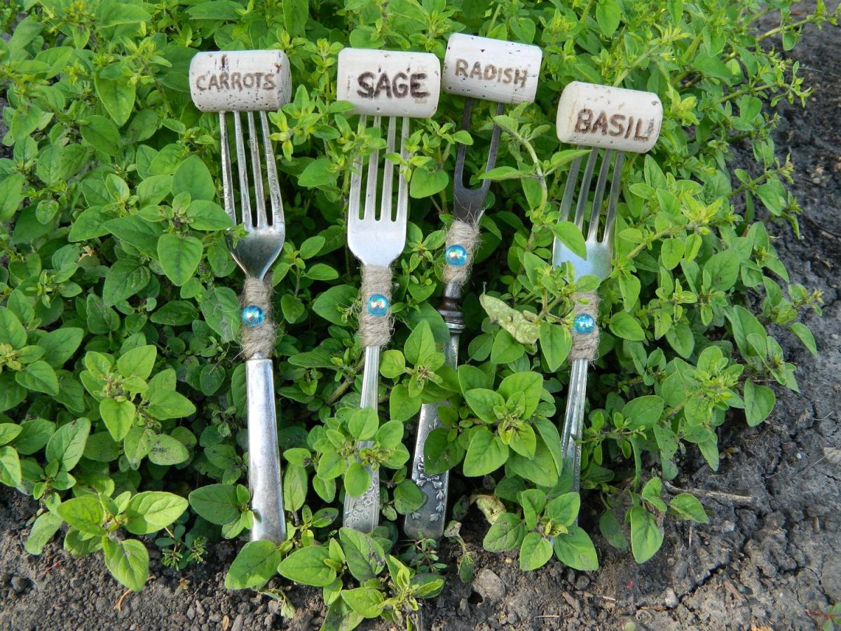 garden-markers-set-of-4-vintage-sterling-silver-amp-silver-plated-forks-from-garden-markers.jpg